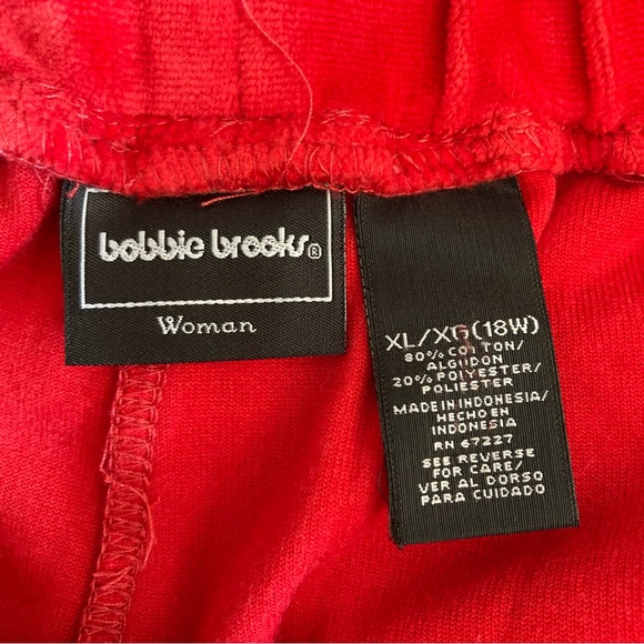 5/$15 Bobbie Brooks Bright Red Velour Sweatpants XL (18W) - Picture 4 of 7